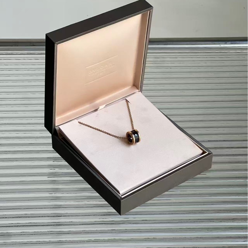 單品 BVLGARI/寶格麗 B . ZERO1系列黑陶瓷龍蝦扣18K 金項鍊，鍊長：45cm  14xxx hkd-1