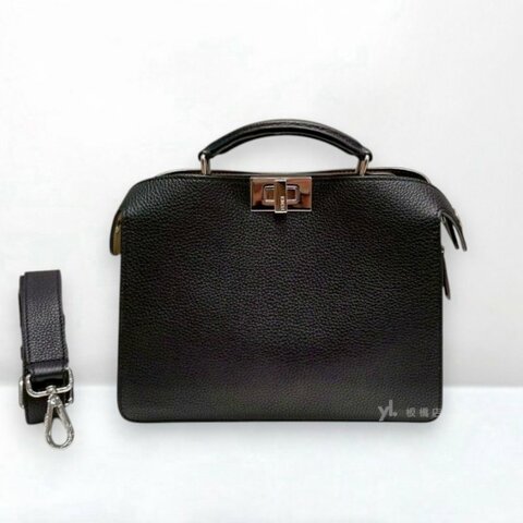 S5397-FENDI 黑色牛皮銀釦 Peekaboo ISeeU手提斜背包