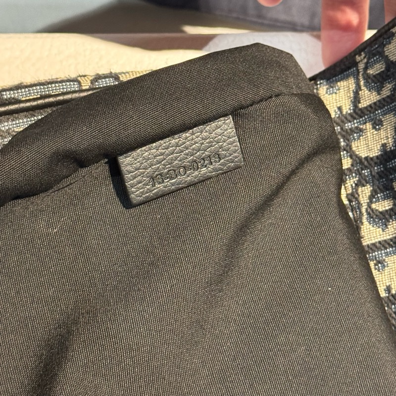 Dior 男款 Saddle 藍色 Oblique 老花胸包 馬鞍包 |香港專櫃購入|附購買證明 全配件-16