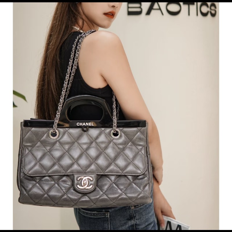 Chanel 香奈兒 秀款 灰色仿舊小牛皮 衣架包 手提肩背包-5
