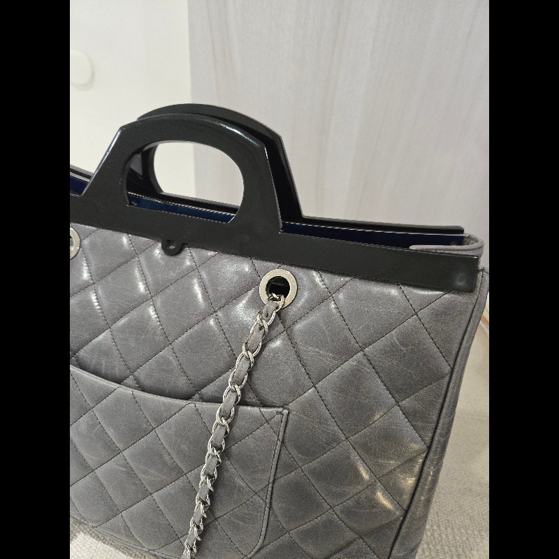 Chanel 香奈兒 秀款 灰色仿舊小牛皮 衣架包 手提肩背包-17