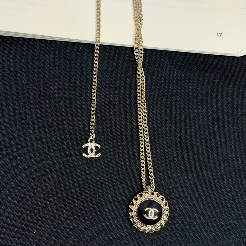 CHANEL淡金黑色圓型CC項鍊-2