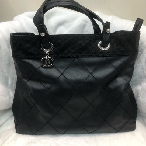 Chanel 黑色塗層帆布Tote XC487