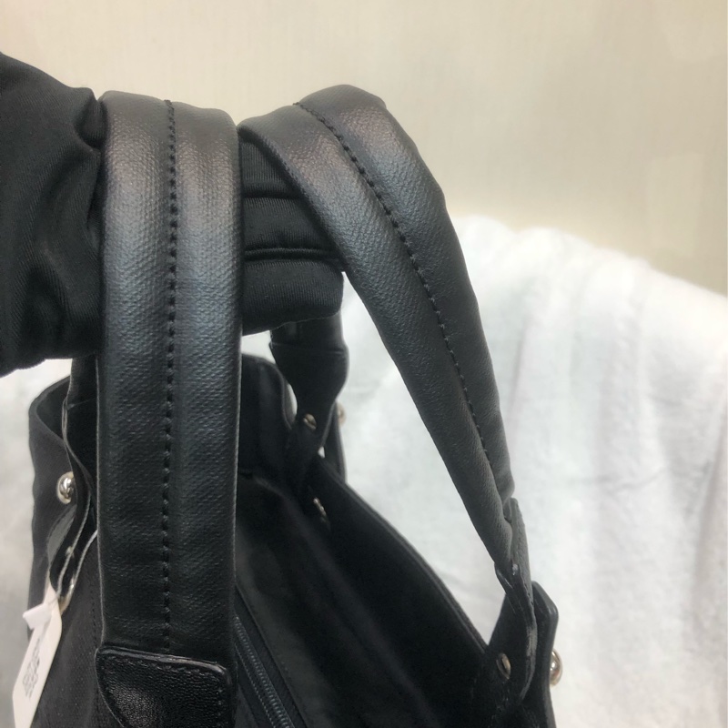 Chanel 黑色塗層帆布Tote XC487-7