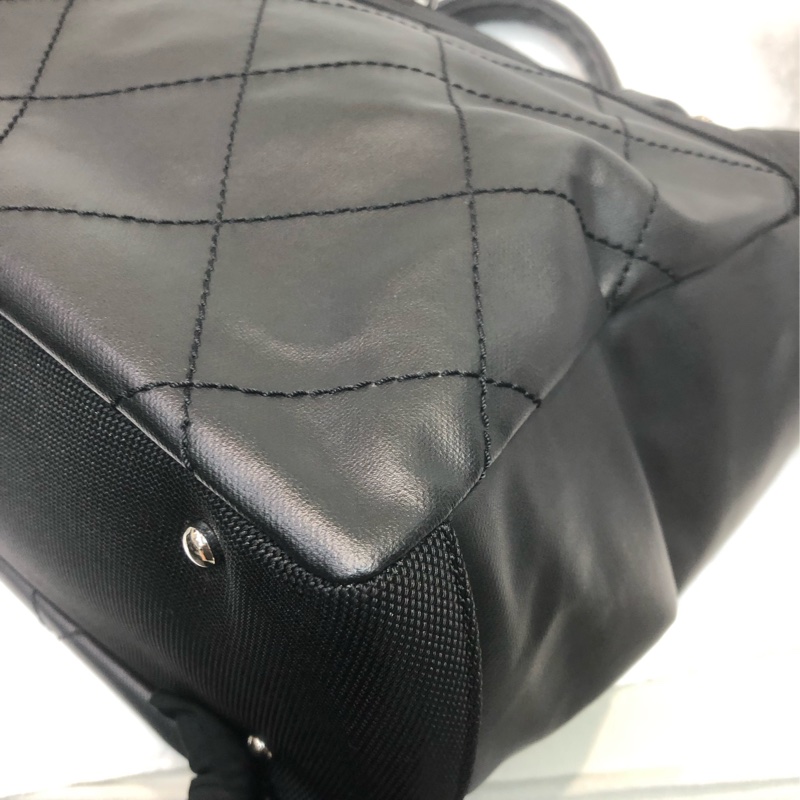 Chanel 黑色塗層帆布Tote XC487-10