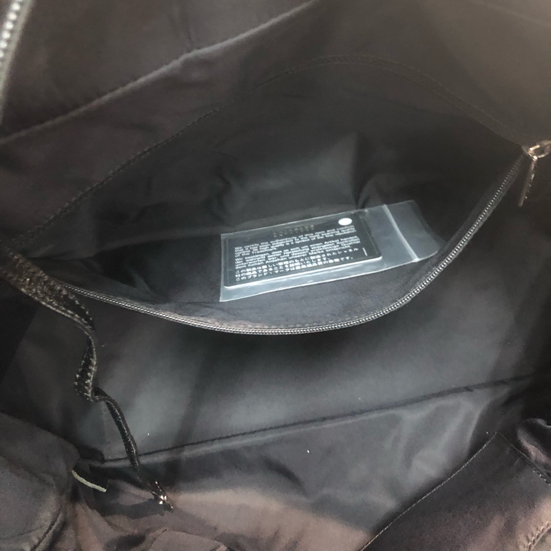 Chanel 黑色塗層帆布Tote XC487-13