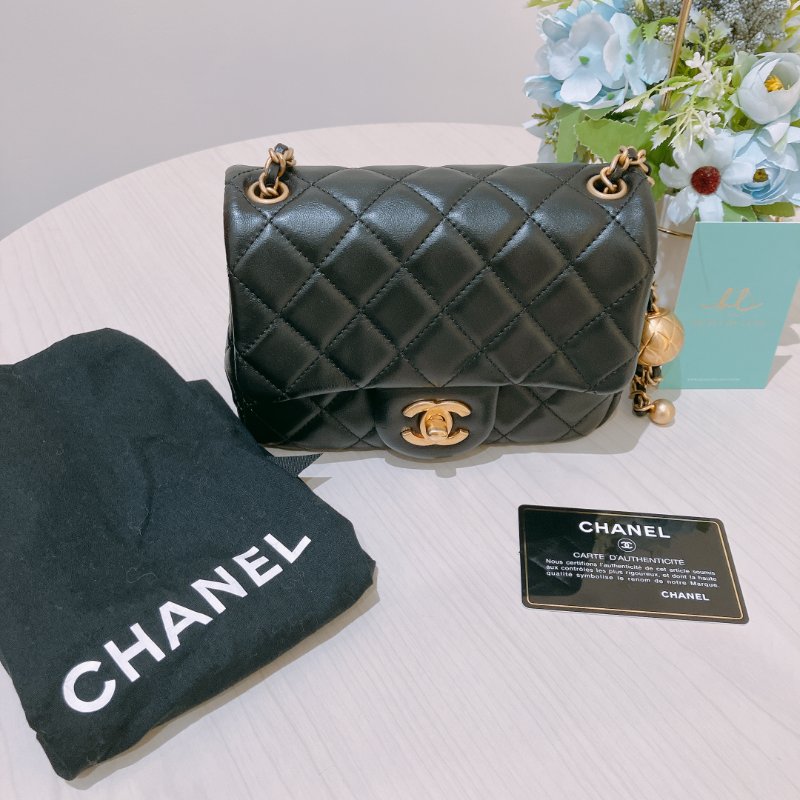 TK2042	Chanel 香奈兒迷你方胖子連金球包包 17cm Mini Square Flap Bag With Gold Ball Lambskin-16