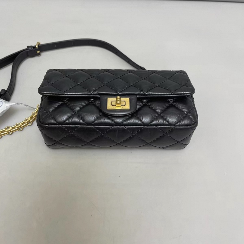 Chanel香奈兒2.55黑金油蠟牛皮腰包胸包斜挎包-2