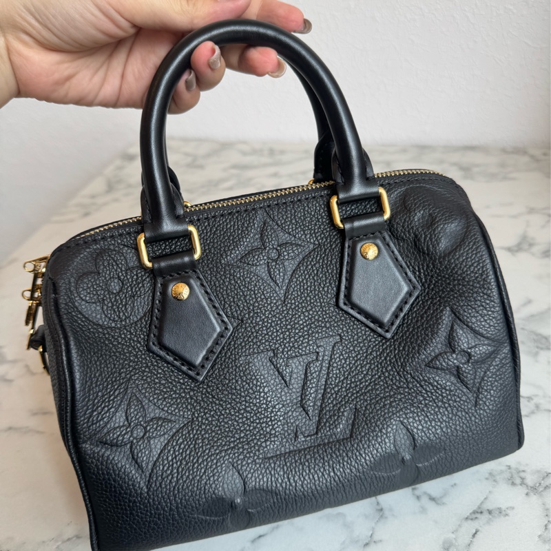 LV m58953黑壓紋speedy20-2