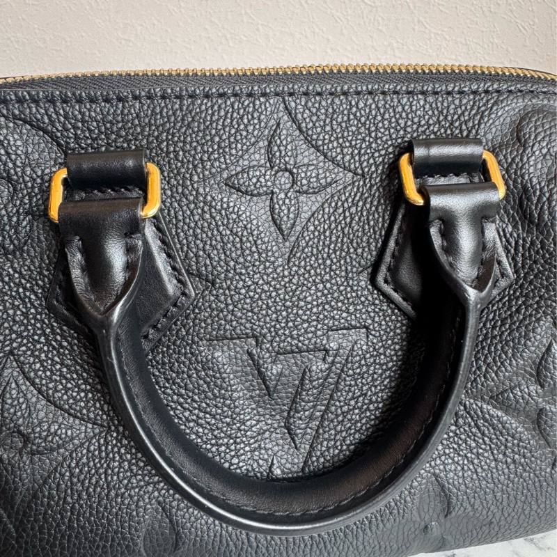 LV m58953黑壓紋speedy20-10