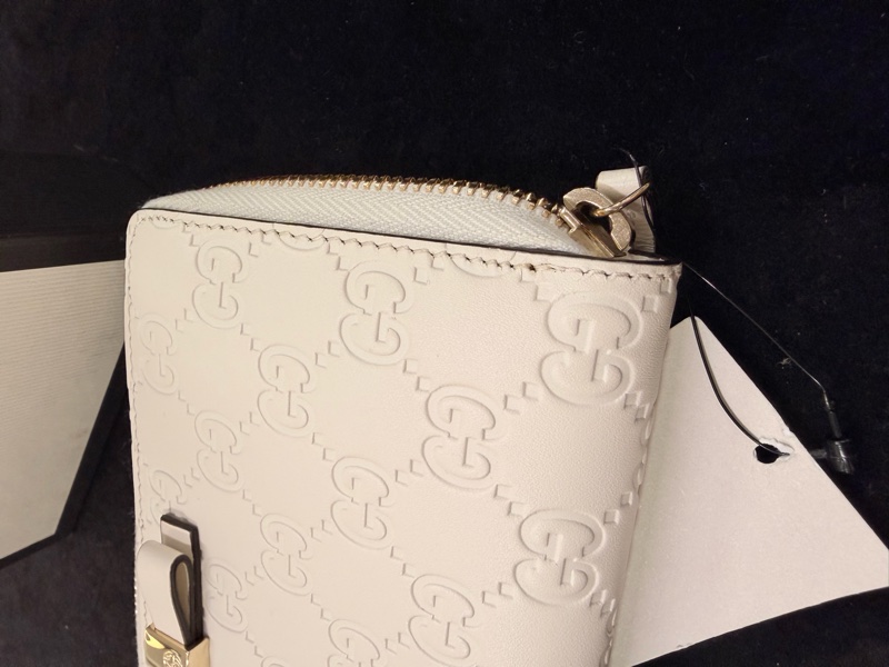 全新Gucci 蝴蝶結白色logo滿版12卡長夾-2