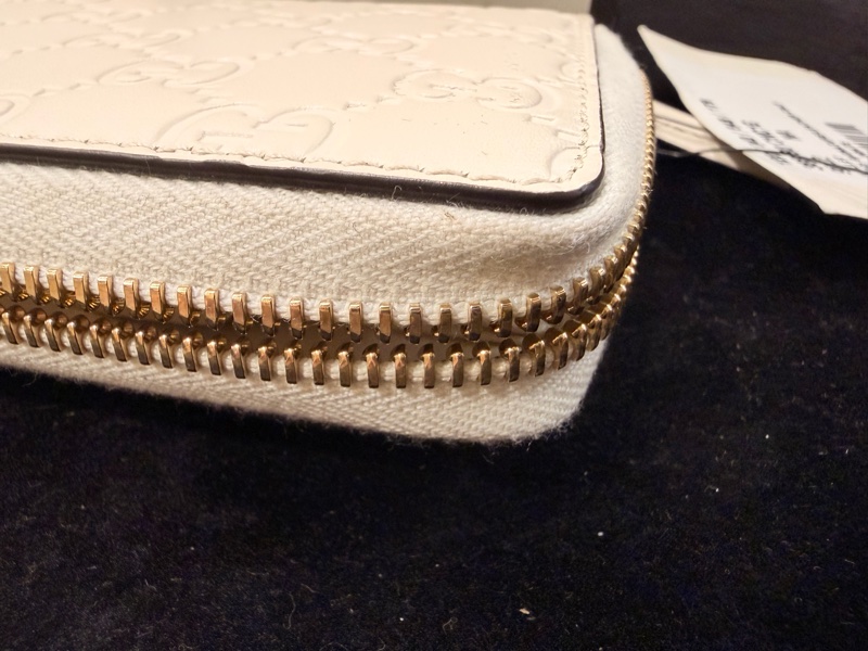 全新Gucci 蝴蝶結白色logo滿版12卡長夾-19