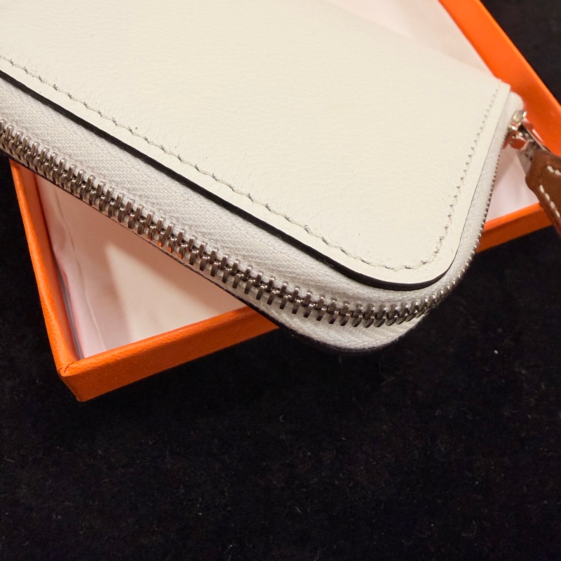 全新Hermes 白evercolor牛皮絲巾零錢包-11