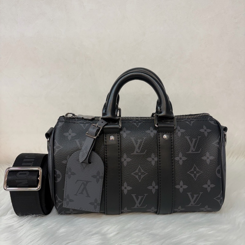 LV M46271 黑花 銀釦 手提包 斜背包 Keepall Bandoulière 25-0