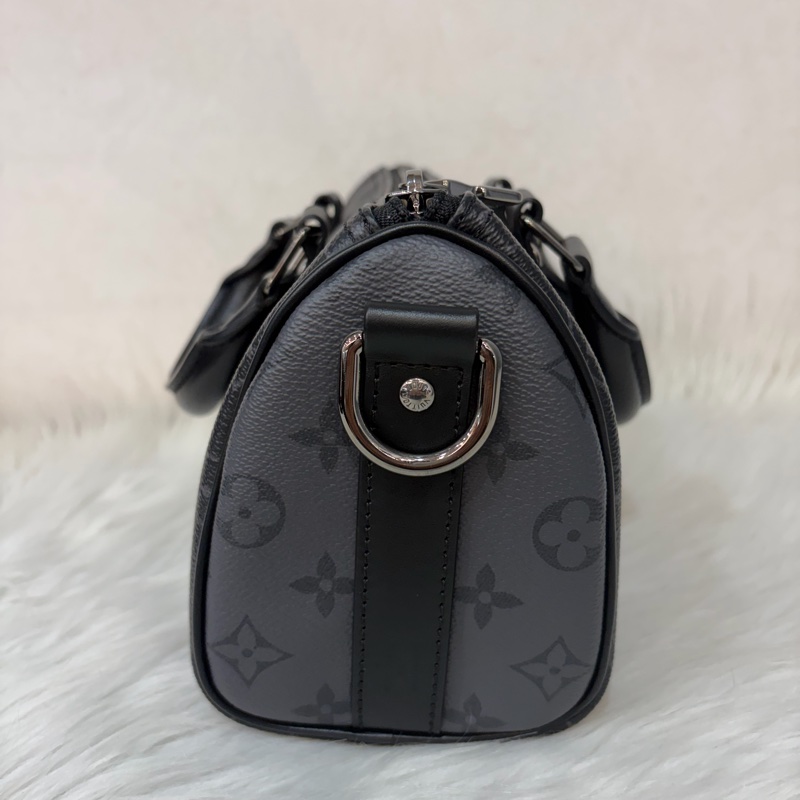 LV M46271 黑花 銀釦 手提包 斜背包 Keepall Bandoulière 25-2