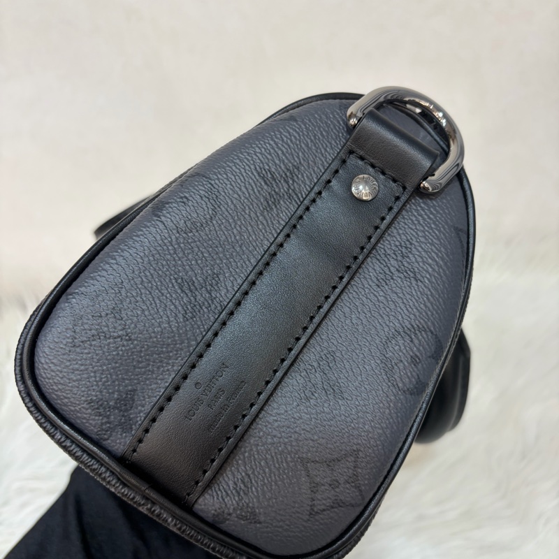 LV M46271 黑花 銀釦 手提包 斜背包 Keepall Bandoulière 25-15