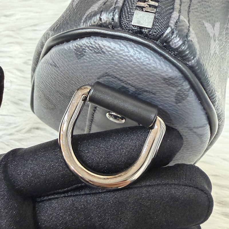 LV M46271 黑花 銀釦 手提包 斜背包 Keepall Bandoulière 25-19