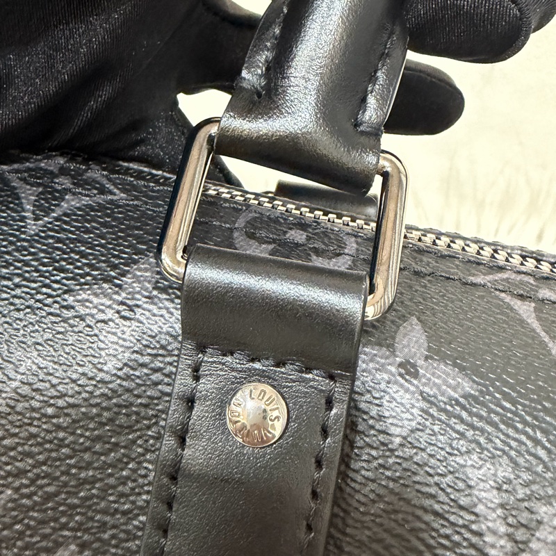 LV M46271 黑花 銀釦 手提包 斜背包 Keepall Bandoulière 25-25