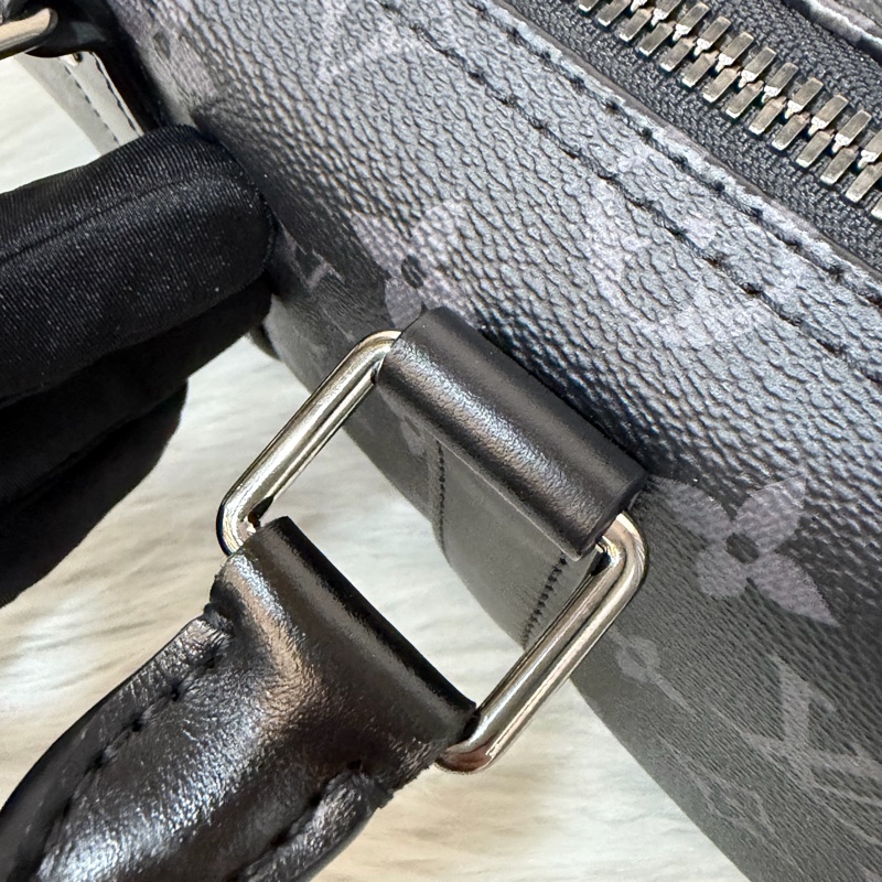 LV M46271 黑花 銀釦 手提包 斜背包 Keepall Bandoulière 25-28