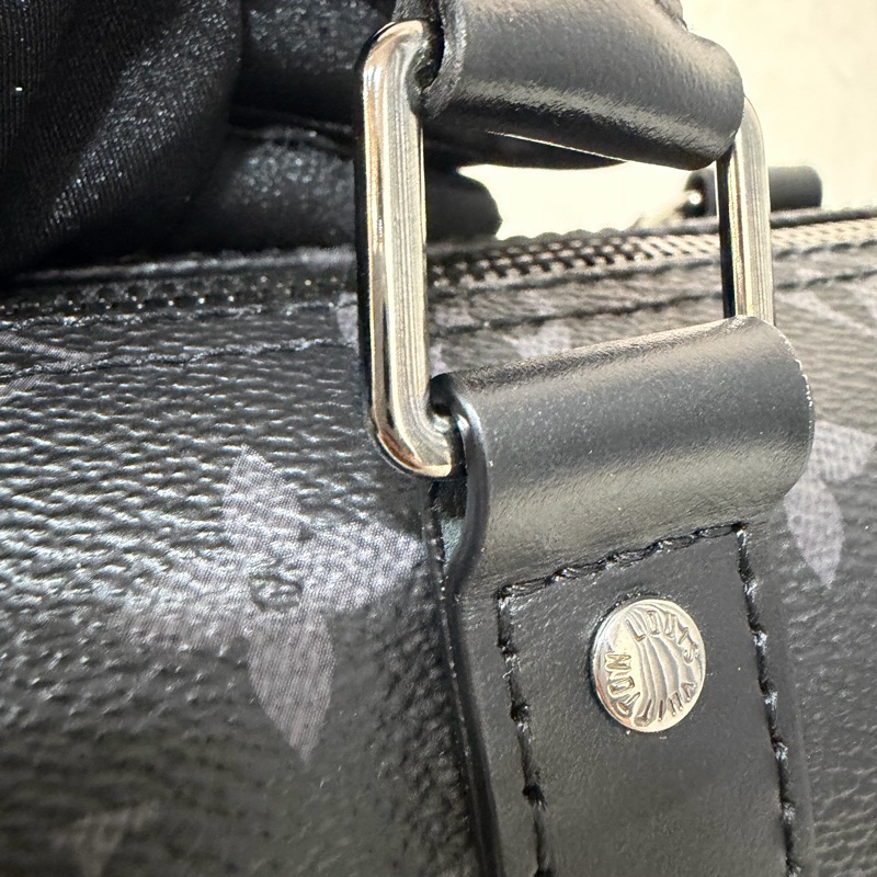 LV M46271 黑花 銀釦 手提包 斜背包 Keepall Bandoulière 25-39