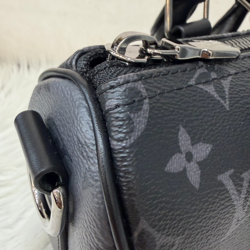 LV M46271 黑花 銀釦 手提包 斜背包 Keepall Bandoulière 25-47