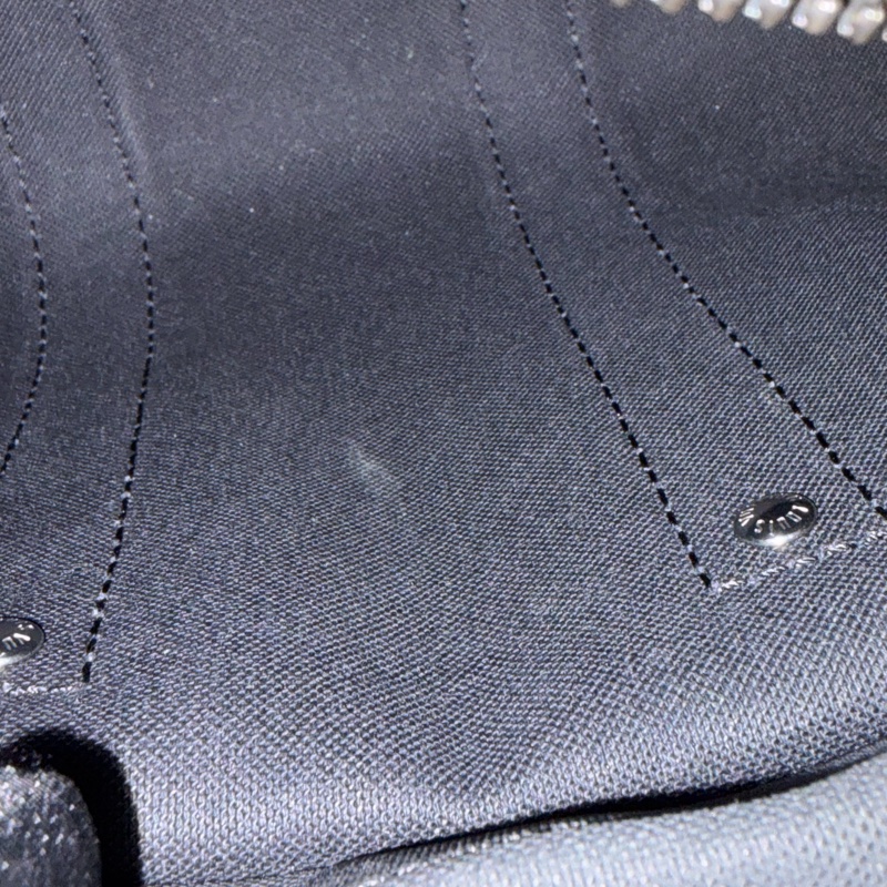 LV M46271 黑花 銀釦 手提包 斜背包 Keepall Bandoulière 25-62