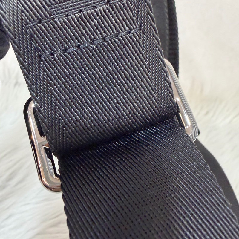 LV M46271 黑花 銀釦 手提包 斜背包 Keepall Bandoulière 25-80