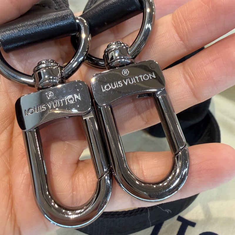 LV M46271 黑花 銀釦 手提包 斜背包 Keepall Bandoulière 25-31