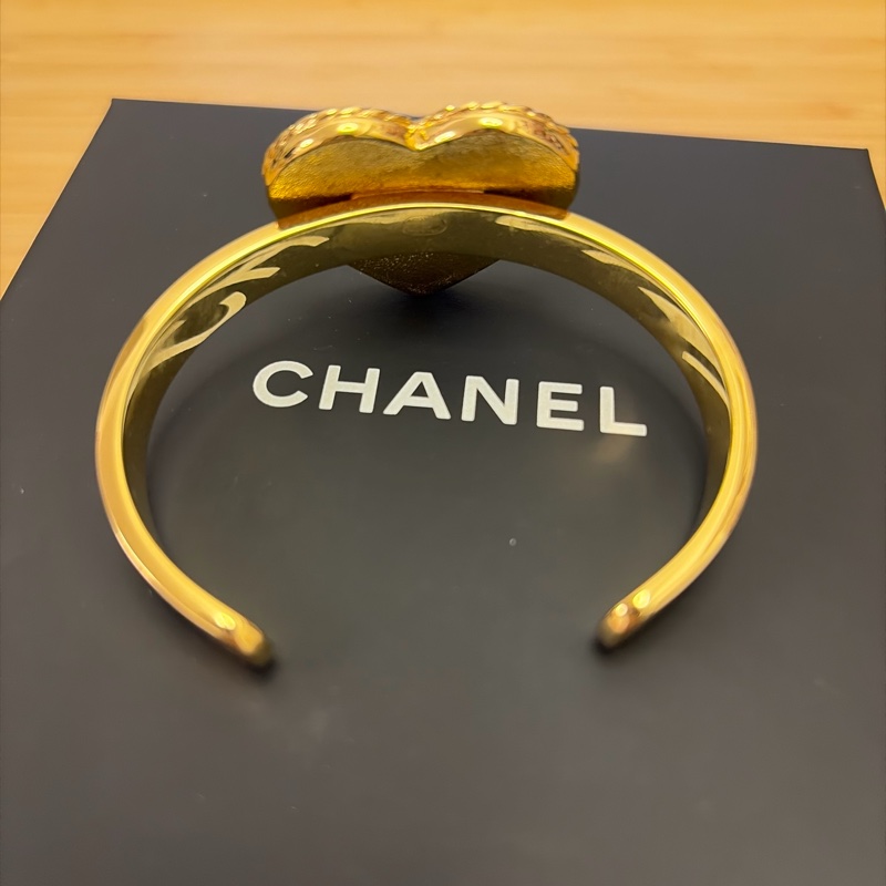 Chanel 牛仔心心手環-1