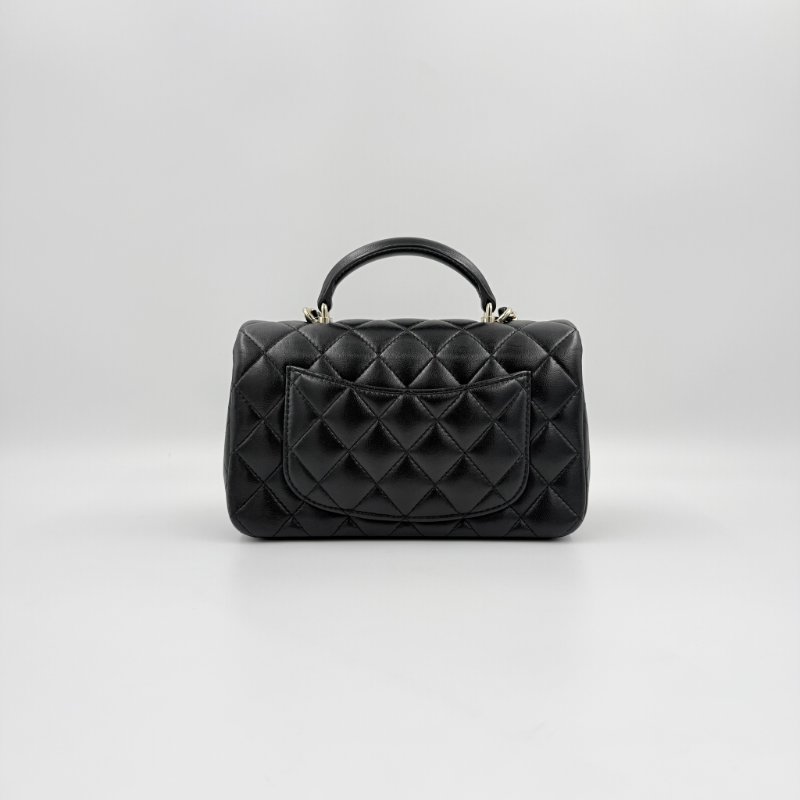 CHANEL-黑色淡金釦羊皮手把20cm coco 手提側背包-5