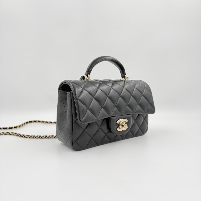 CHANEL-黑色淡金釦羊皮手把20cm coco 手提側背包-7