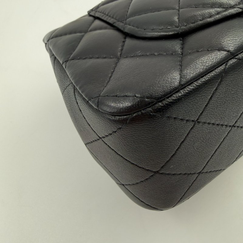 CHANEL-黑色淡金釦羊皮手把20cm coco 手提側背包-12