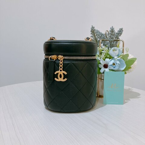 TK2043	 Chanel香奈兒水桶鍊帶包包  Quited Vanity Case Bucket Bag Lambskin
