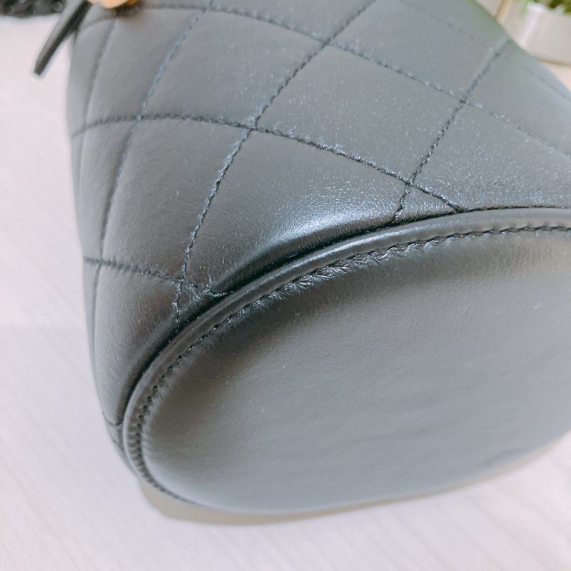TK2043	 Chanel香奈兒水桶鍊帶包包  Quited Vanity Case Bucket Bag Lambskin-5