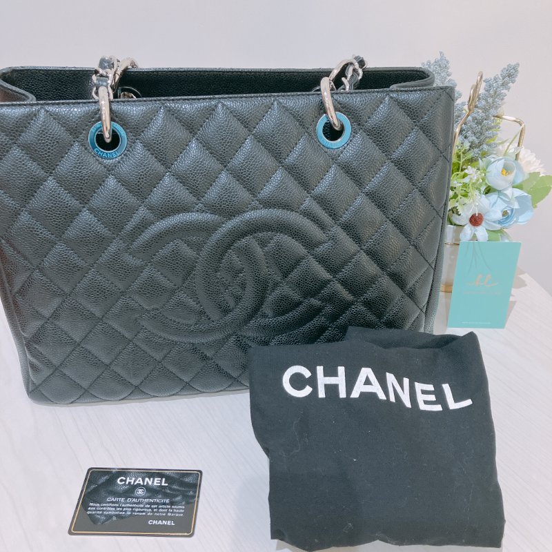 TK2044	Chanel Grand Shopping Tote Caviar Black-17