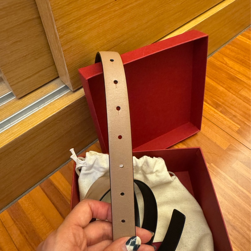 Valentino 85cm 淺棕黑色雙面皮帶腰帶-2