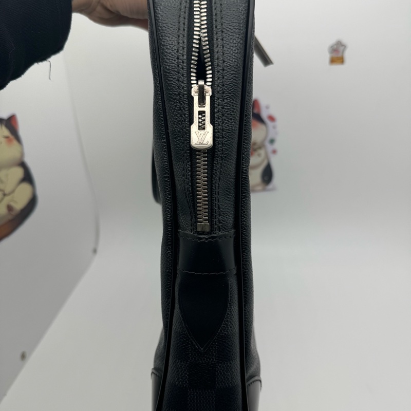 路易威登/Louis Vuitton 棋盤格公文包12年，無肩帶了，有護理。-3