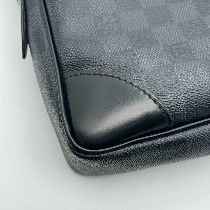路易威登/Louis Vuitton 棋盤格公文包12年，無肩帶了，有護理。-7
