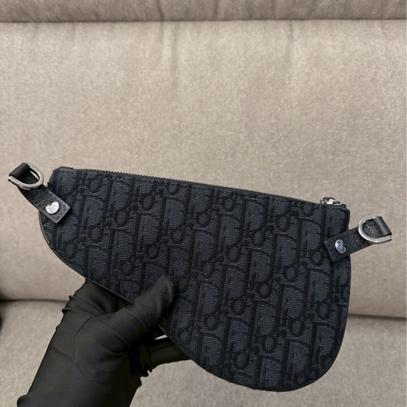 Dior黑馬鞍三合一側背包-5