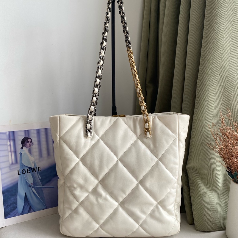 Chanel香奈兒19bag托特包 單肩購物袋 芯片款 底長30cm-1