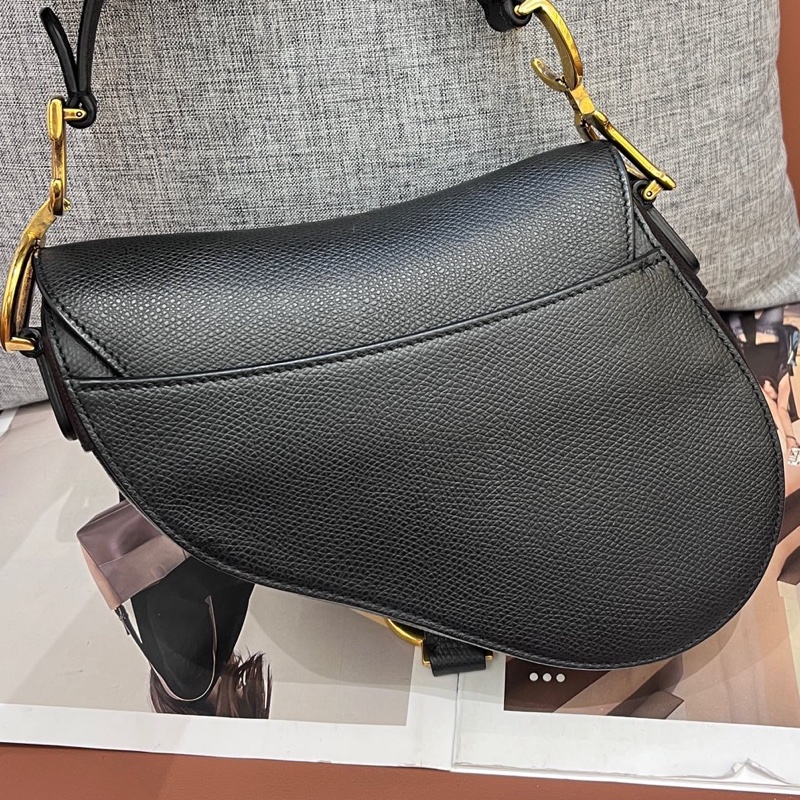 Dior迪奧saddle黑金荔枝紋小號馬鞍包-1