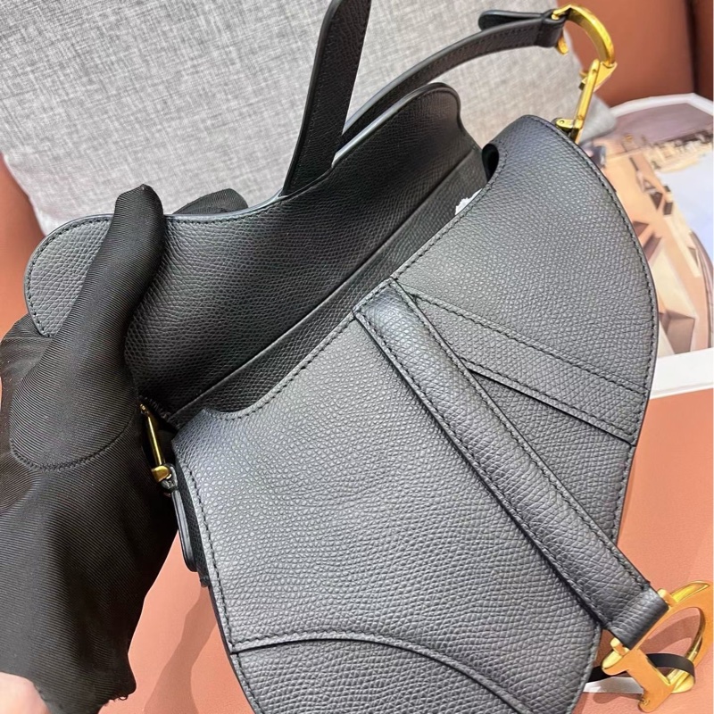 Dior迪奧saddle黑金荔枝紋小號馬鞍包-6