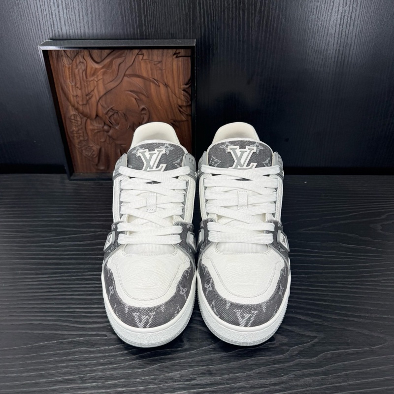 Louis Vuitton路易威登 trainer 白灰牛仔 42.5碼-1