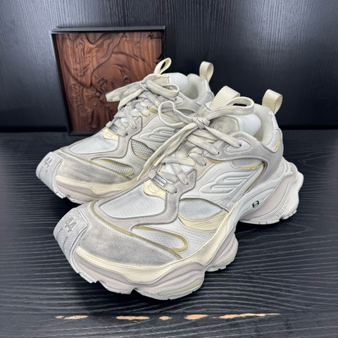 Balenciaga巴黎世家 cargo 白灰 44碼