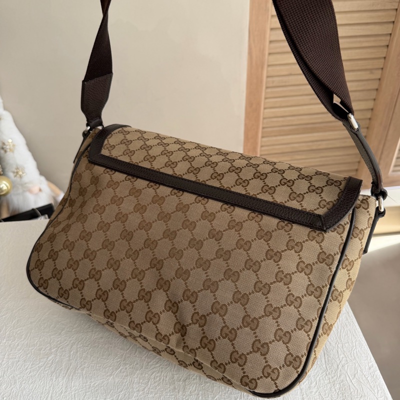 Gucci古驰 棕色 老花翻盖邮差包 单肩包斜挎包-4