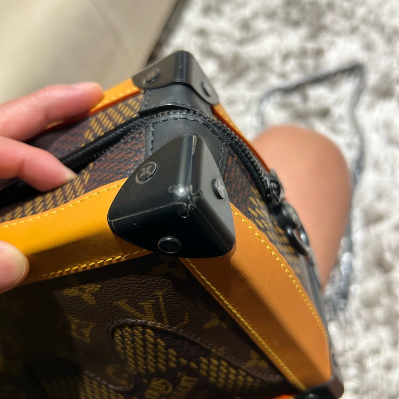 Louis Vuitton X Nigo Soft Trunk 限量聯名款-6