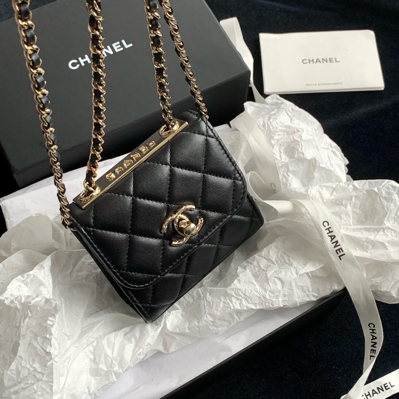 Chanel黑金雕花字母Trendy cc mini 22s 32開 11cm配件：盒子塵袋-3