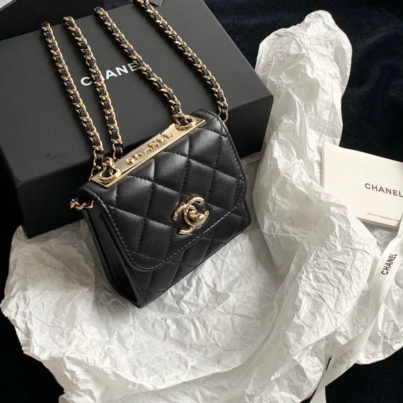 Chanel黑金雕花字母Trendy cc mini 22s 32開 11cm配件：盒子塵袋-4