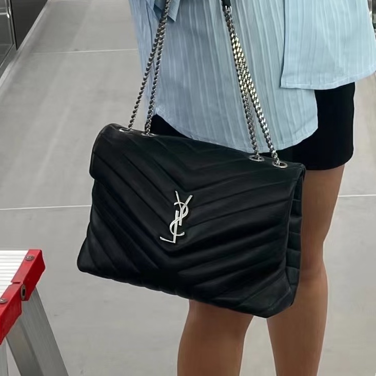 清冷高級感🦢實用百搭💯Ysl聖羅蘭黑銀大號loulou鏈條斜紋單肩斜挎包-0