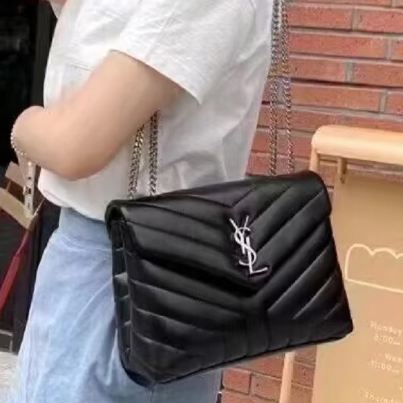 清冷高級感🦢實用百搭💯Ysl聖羅蘭黑銀大號loulou鏈條斜紋單肩斜挎包-3